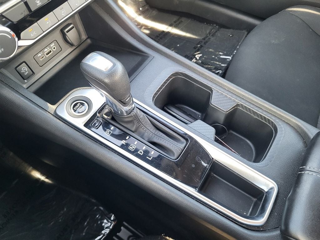 2024 Nissan Sentra SV Xtronic CVT