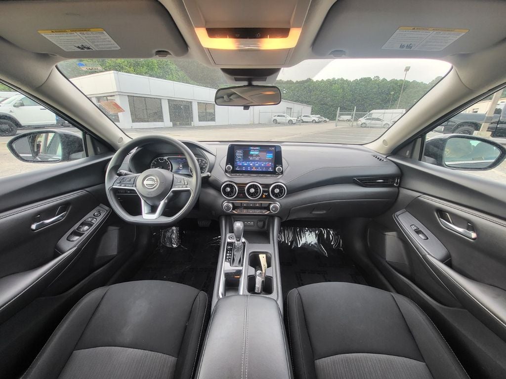 2024 Nissan Sentra SV Xtronic CVT