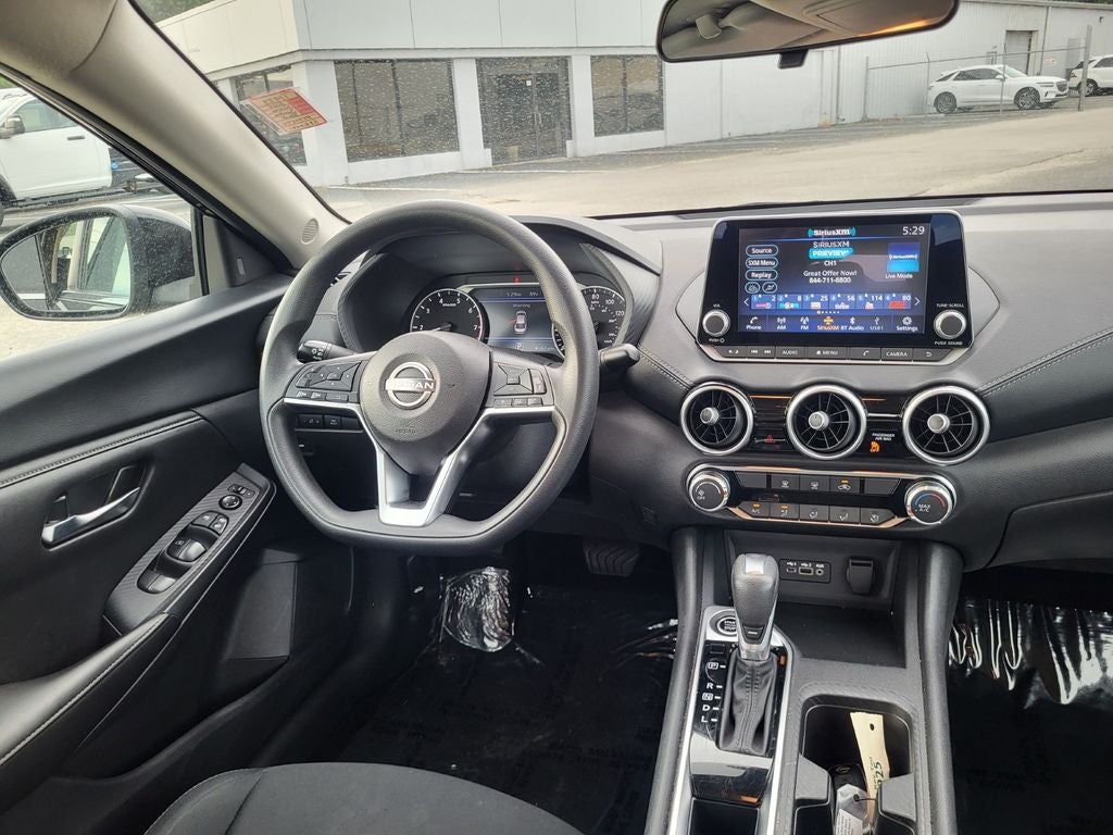 2024 Nissan Sentra SV Xtronic CVT