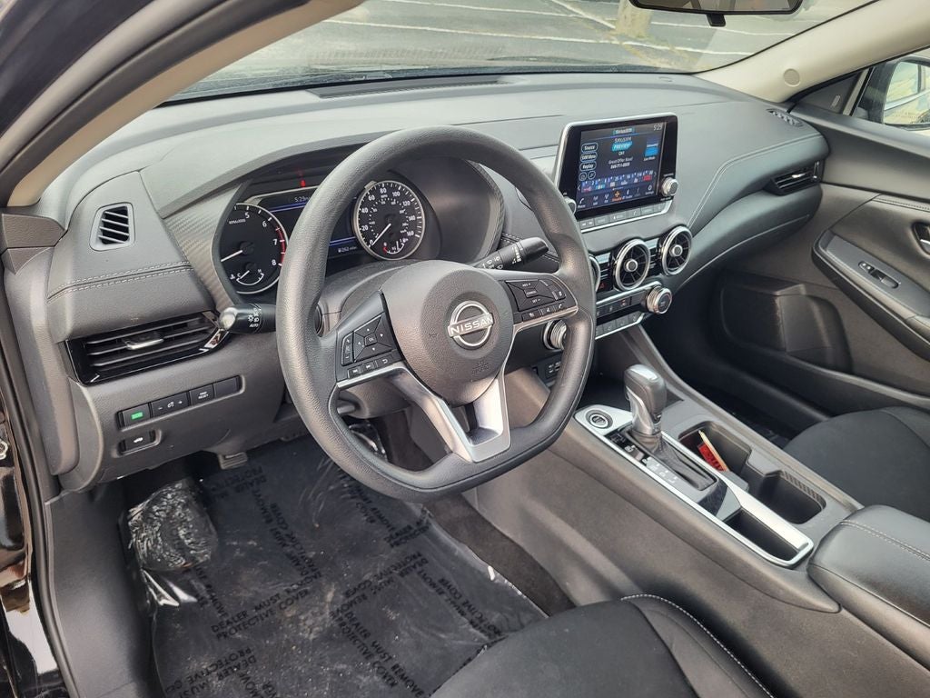 2024 Nissan Sentra SV Xtronic CVT