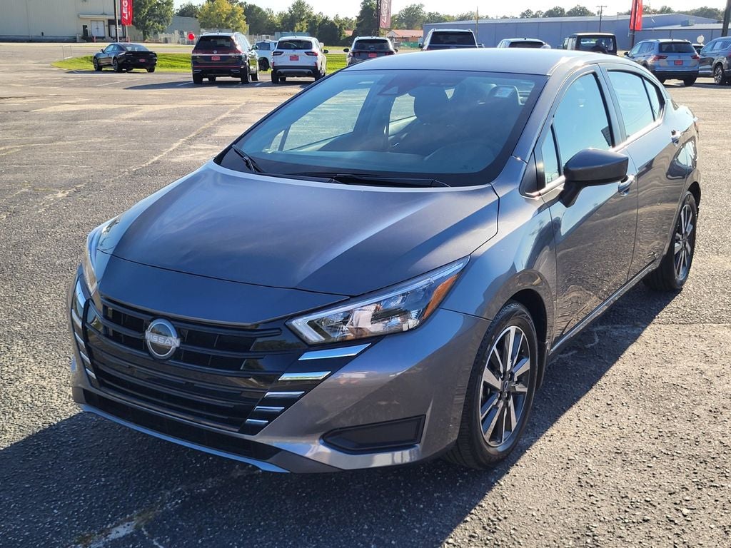 2025 Nissan Versa 1.6 SV