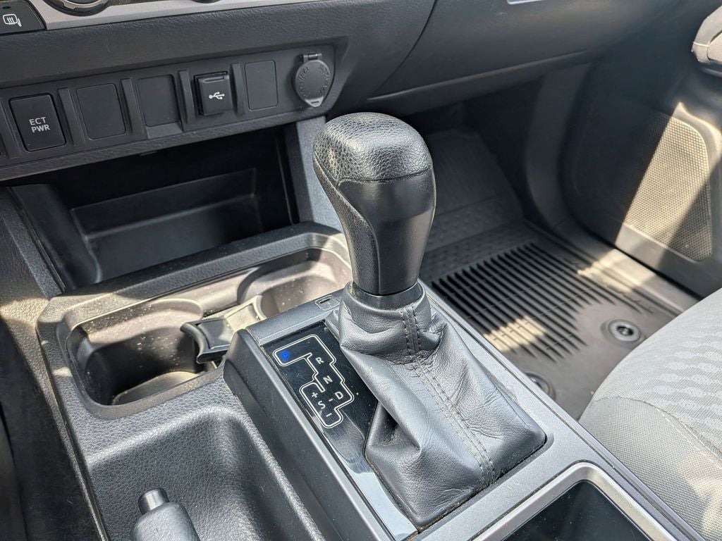 2023 Toyota Tacoma SR V6