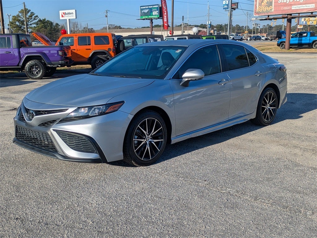 2024 Toyota Camry SE