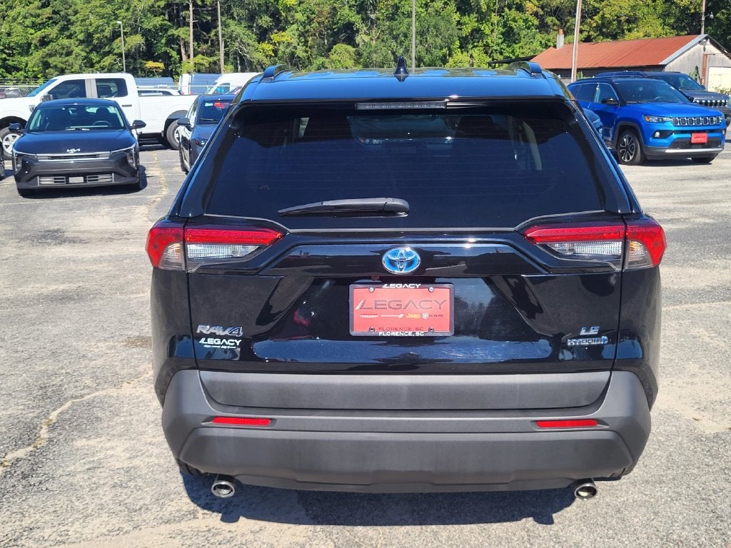 2022 Toyota RAV4 Hybrid LE