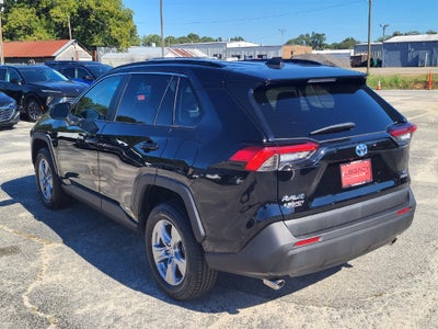 2022 Toyota RAV4 Hybrid LE