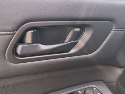 2024 Nissan Pathfinder SV 4WD