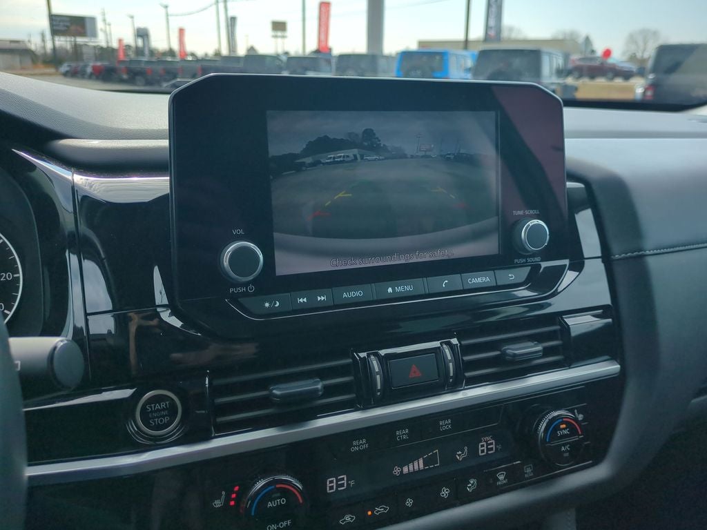 2024 Nissan Pathfinder SV 4WD