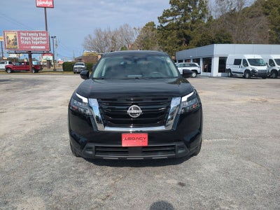 2024 Nissan Pathfinder SV 4WD