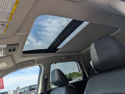 2023 Nissan Pathfinder Platinum 4WD