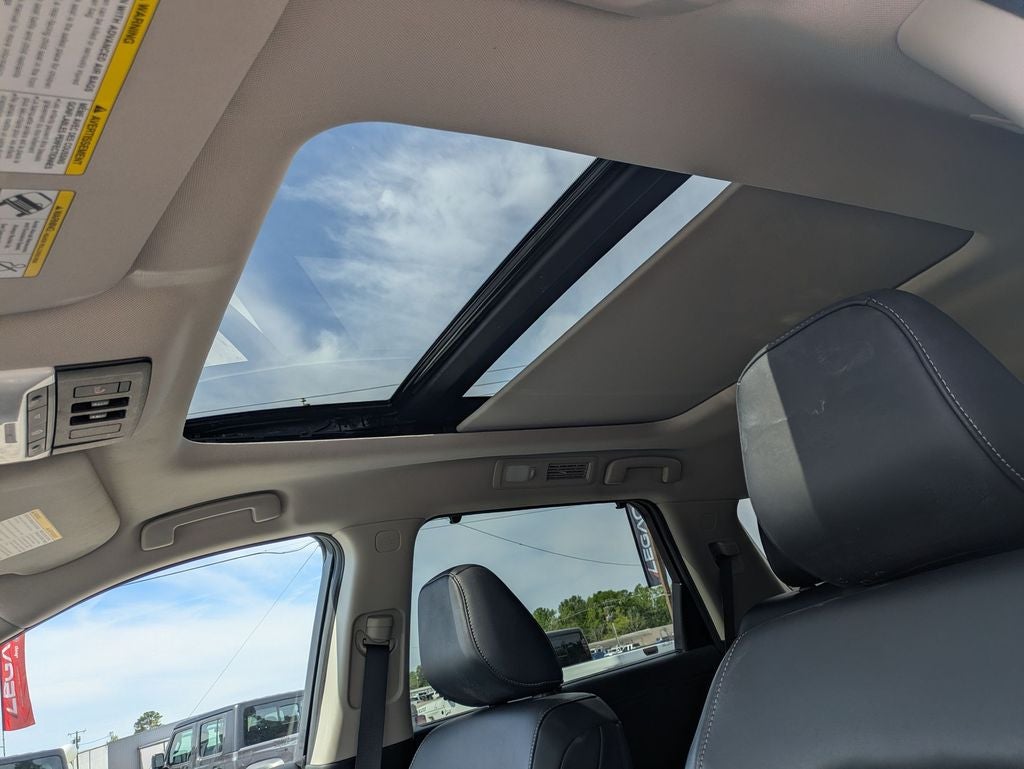 2023 Nissan Pathfinder Platinum 4WD
