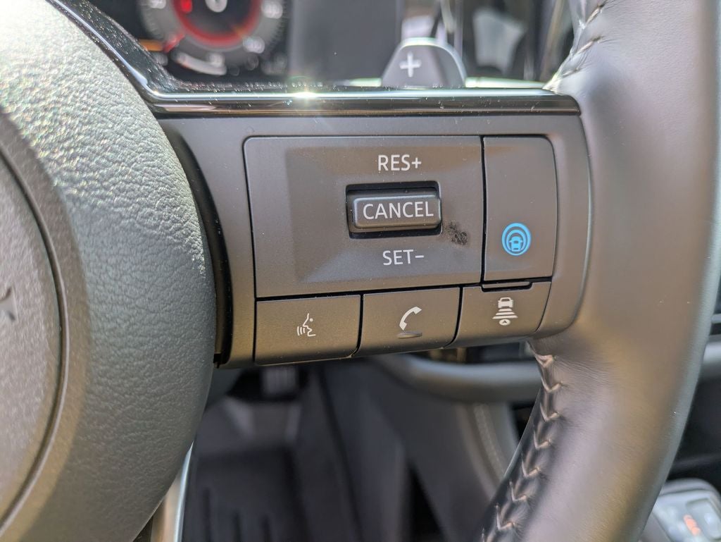 2023 Nissan Pathfinder Platinum 4WD