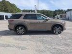 2023 Nissan Pathfinder Platinum 4WD