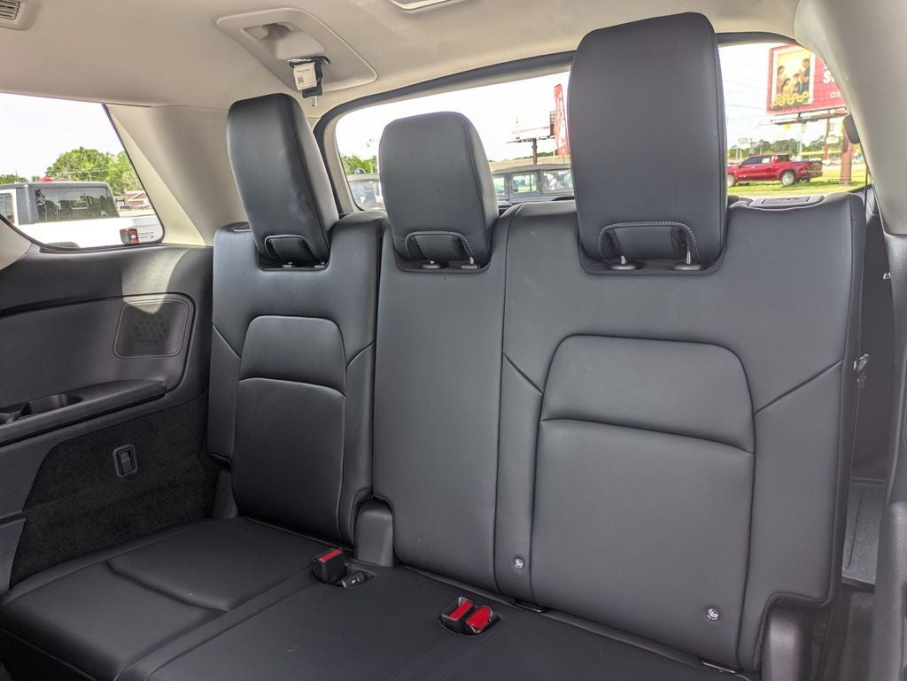 2023 Nissan Pathfinder Platinum 4WD