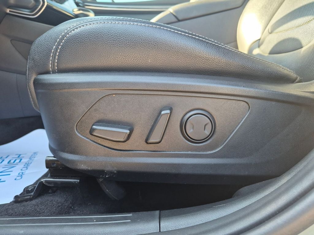2023 Hyundai Santa Cruz SEL Premium