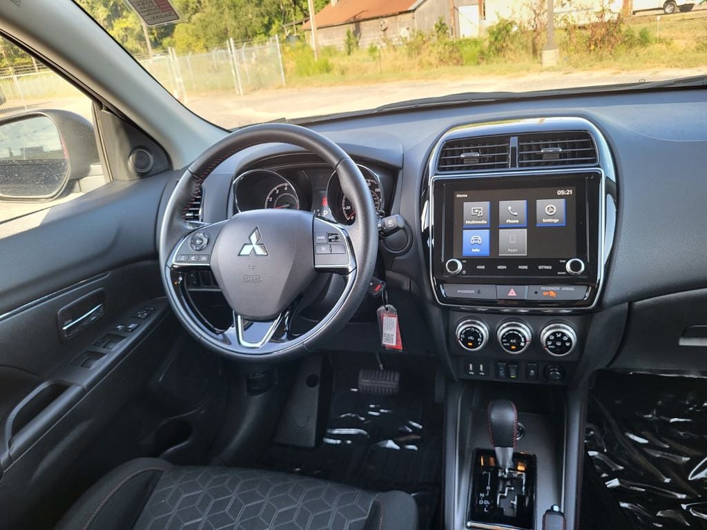 2025 Mitsubishi Outlander Sport Base