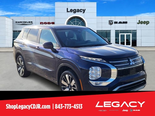 2025 Mitsubishi Outlander Base