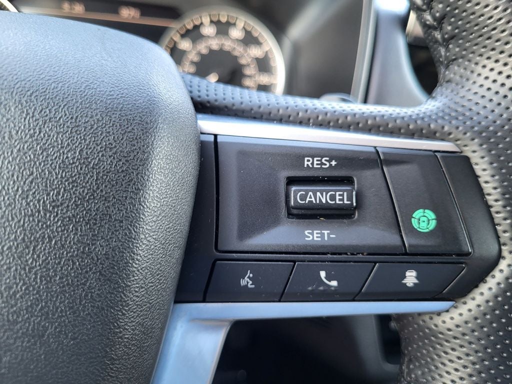 2025 Mitsubishi Outlander Base