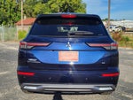 2025 Mitsubishi Outlander Base