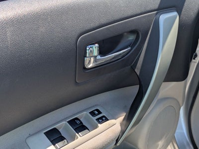 2010 Nissan Rogue S
