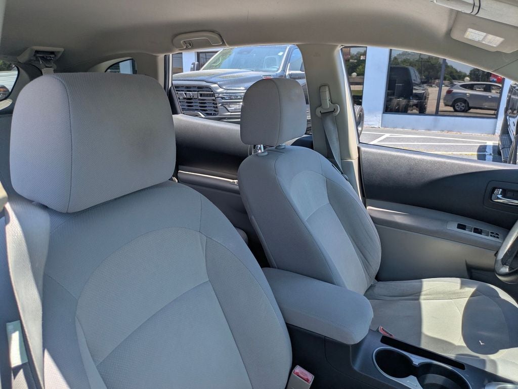 2010 Nissan Rogue S