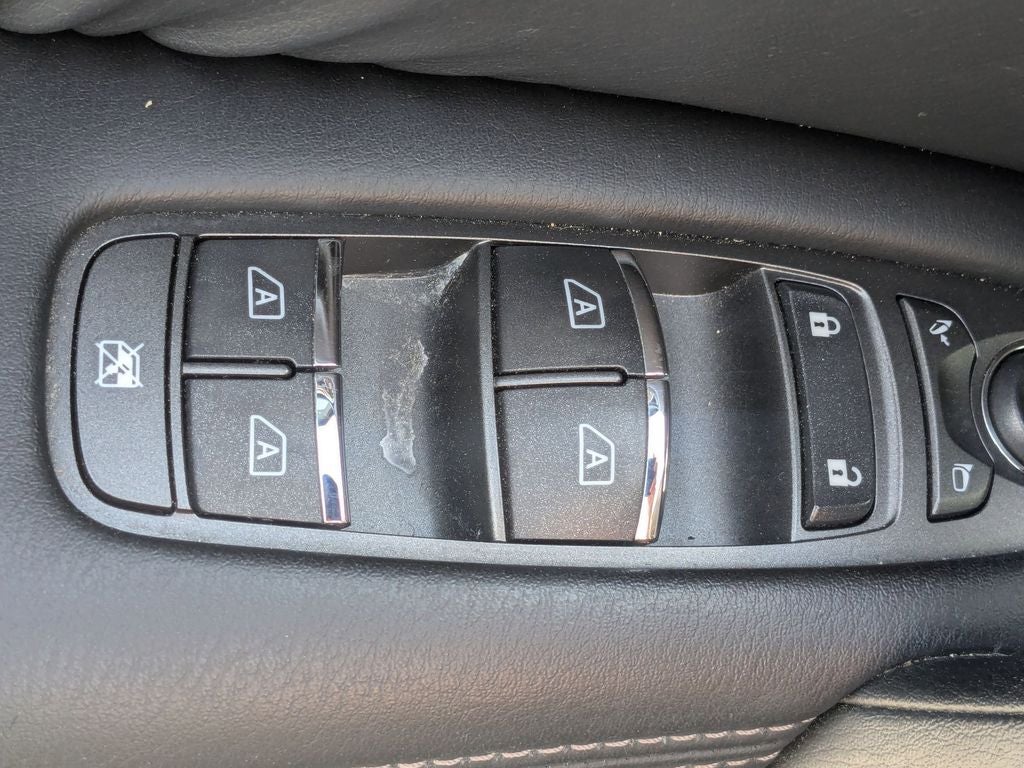 2023 Nissan Armada Platinum 2WD