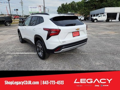 2024 Chevrolet Trax FWD LT