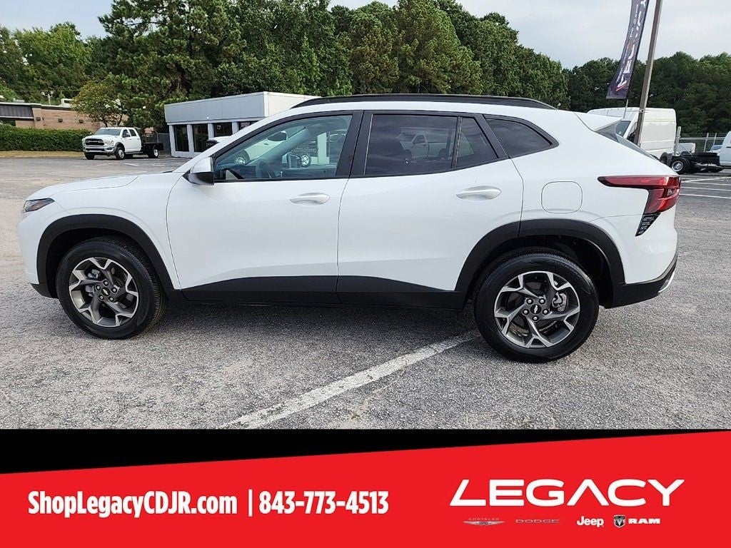 2024 Chevrolet Trax FWD LT