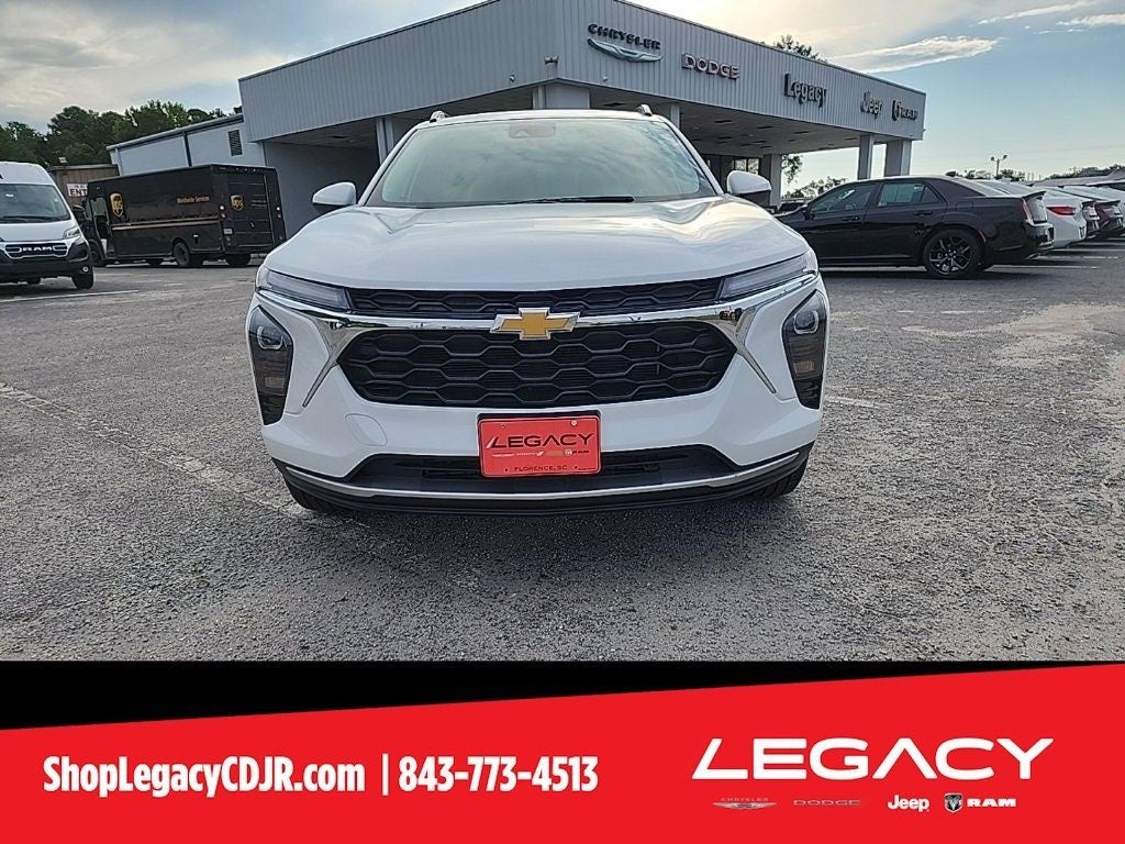 2024 Chevrolet Trax FWD LT