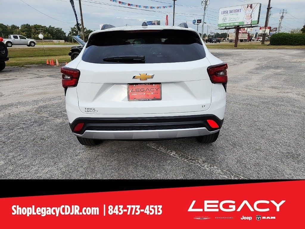 2024 Chevrolet Trax FWD LT