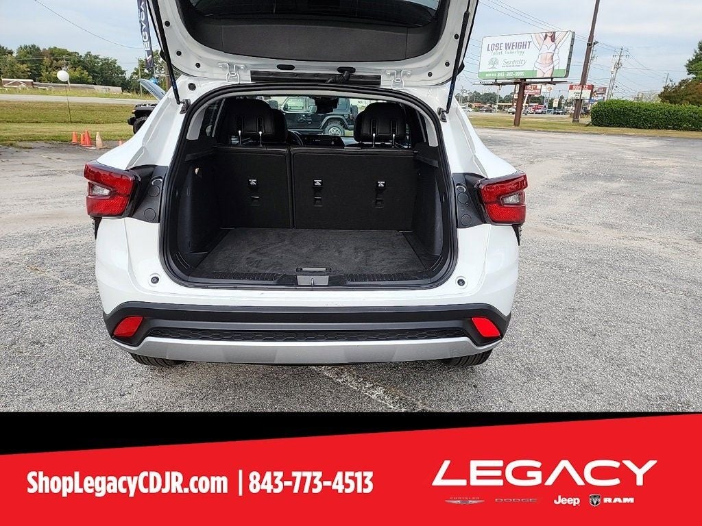 2024 Chevrolet Trax FWD LT