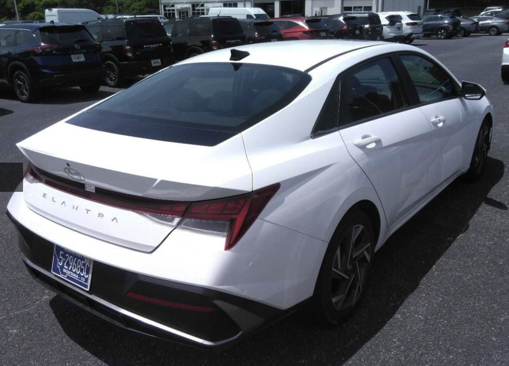 2025 Hyundai Elantra SEL Convenience