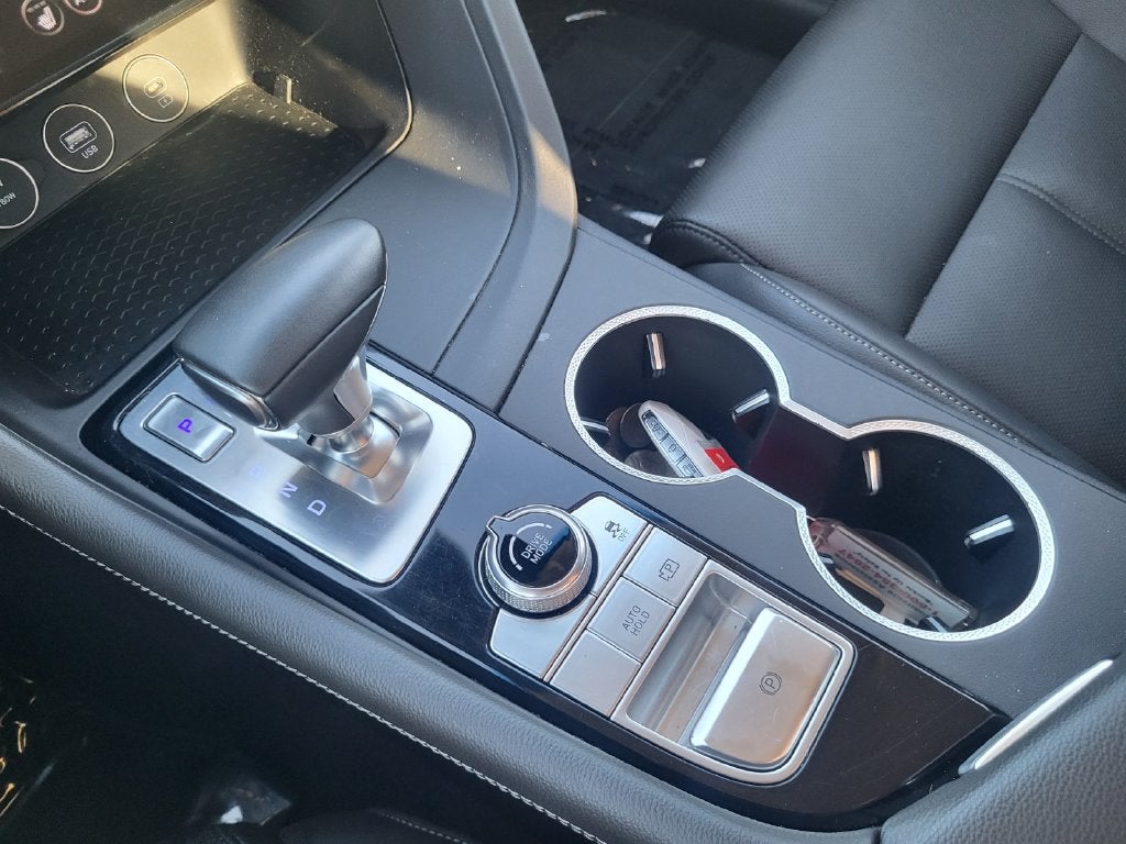 2025 Genesis G70 2.5T RWD