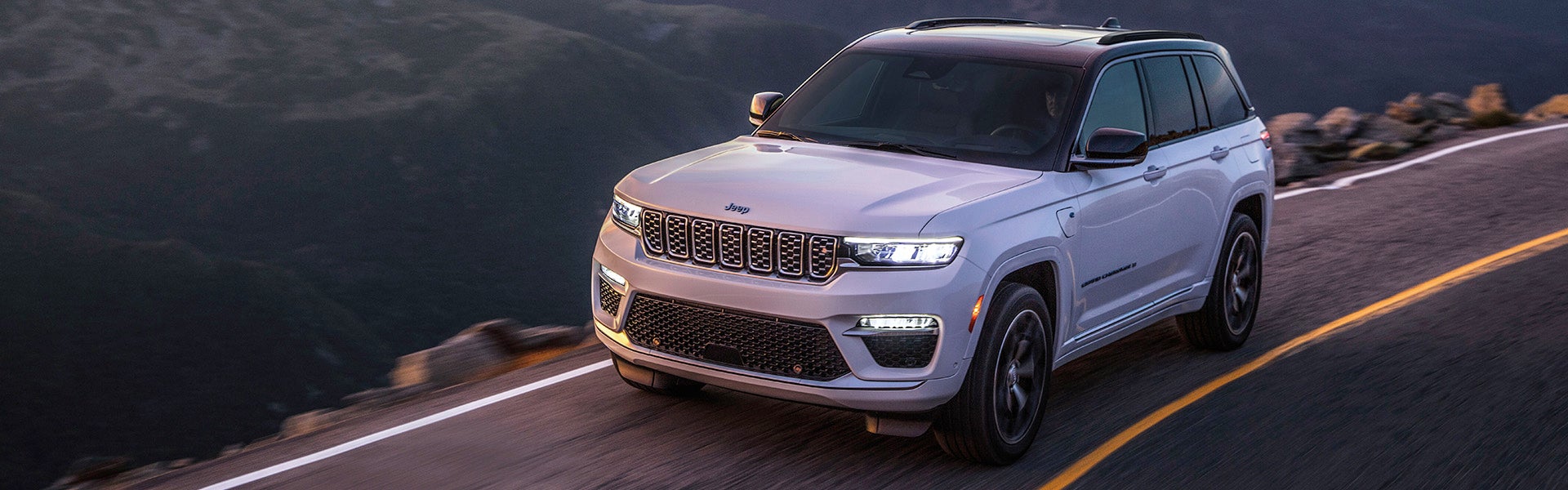 2024 Jeep Grand Cherokee Hero Img
