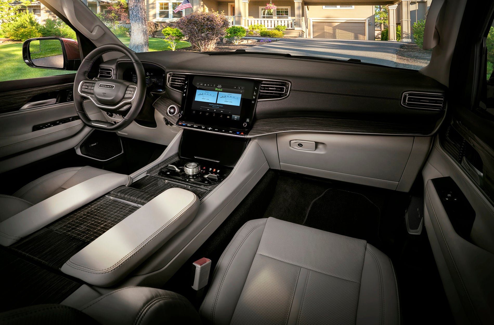 Used Jeep Wagoneer interior at Legacy CDJR in Florence, SC